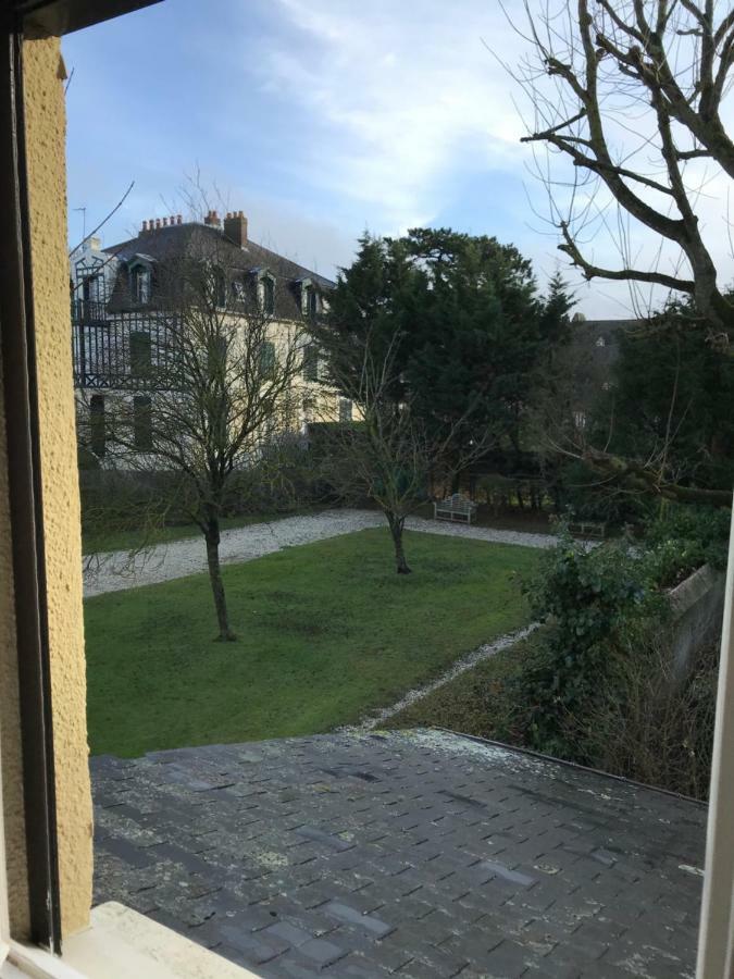 Le Royal Apartment Deauville Luaran gambar